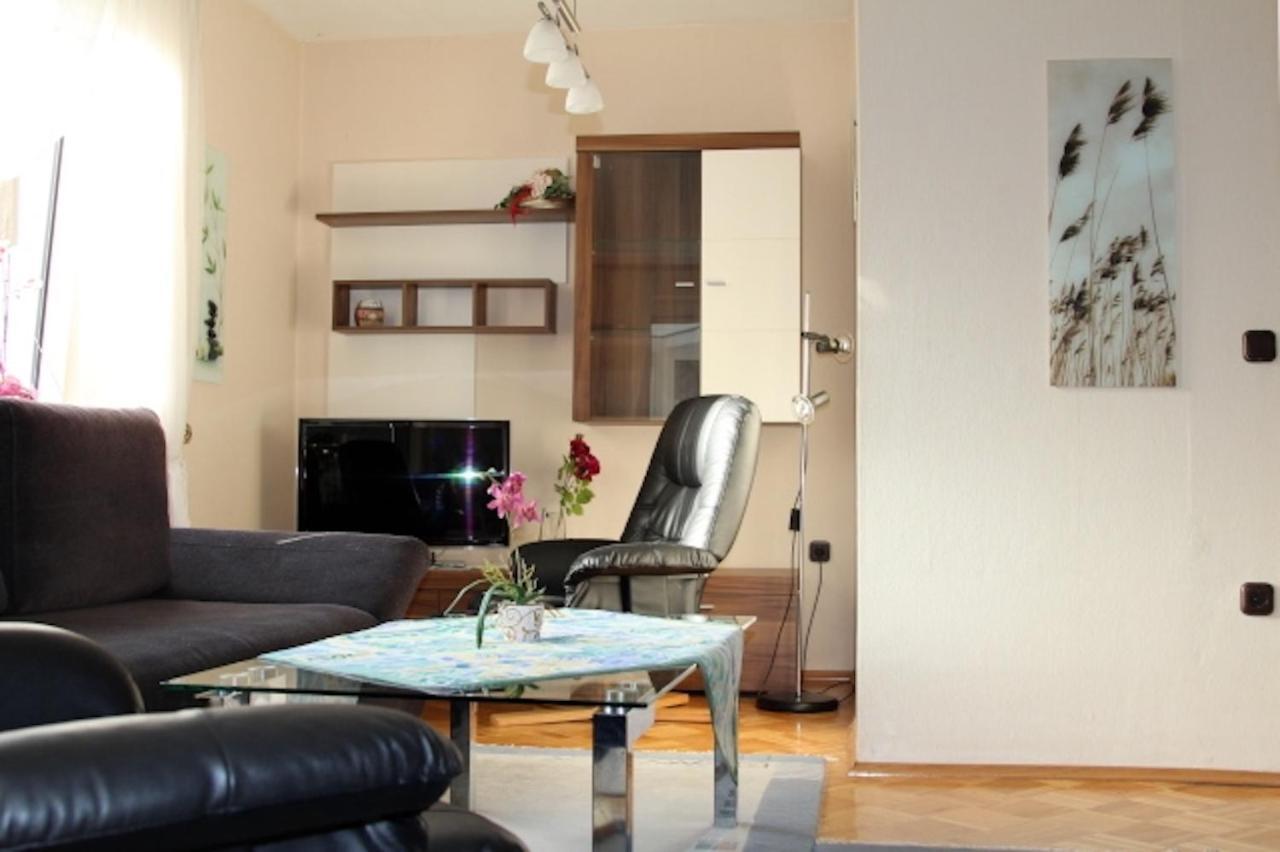 Ferienwohnung Fuldatalblick Екстер'єр фото